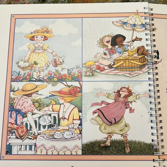 Mary Engelbreit Crafts to Celebrate the Seasons - Picture 6 of 8